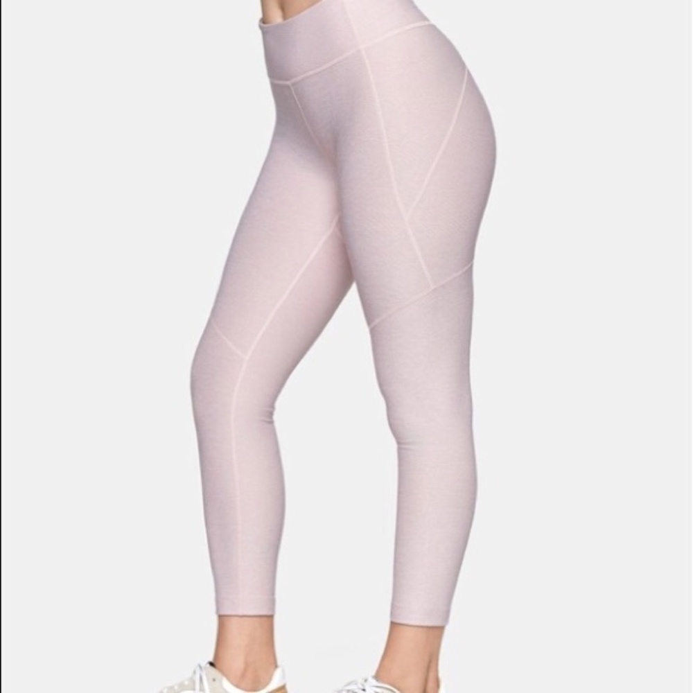 Outdoor Voices Blush/ Dahlia 3/4 Warmup Leggings